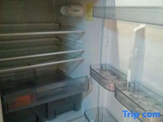 Пекин: Beijing Xinjinshan apartment