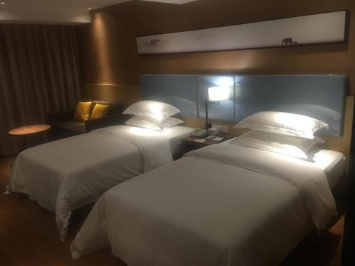 Шэньчжэнь: Jtour Inn at Songgang Metro Station Songming Avenue