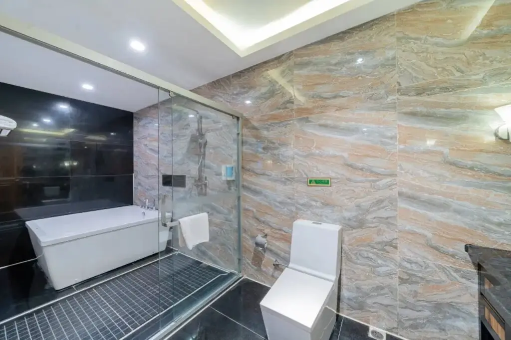 Гуанчжоу: Vienna Hotel (Foshan Guangfo Road)