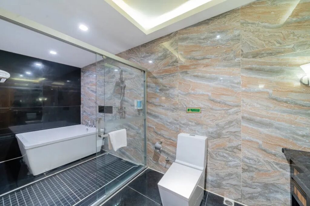 Гуанчжоу: Vienna Hotel (Foshan Guangfo Road)