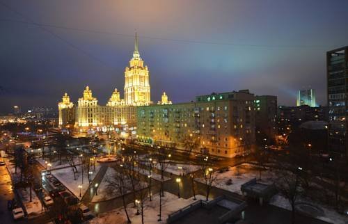 Москва: Апартаменты Посуточно на Киевской