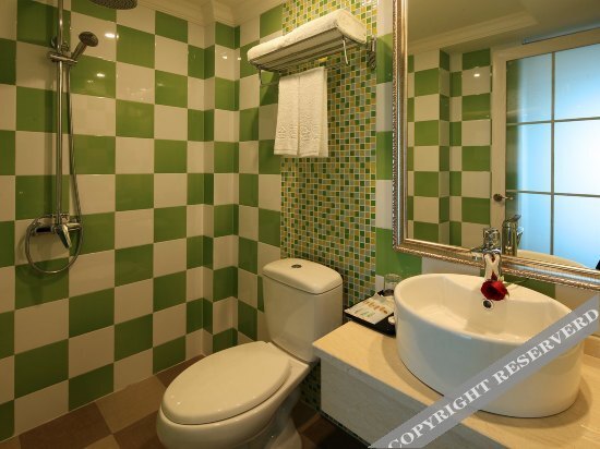 Чунцин: Ruijin Exotic Hotel (Chongqing North Railway Station Store)