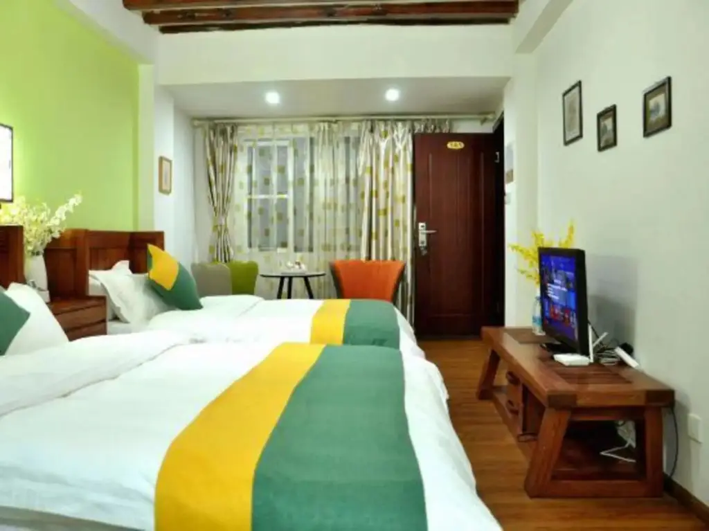 Дали: Bingdao Huayue Inn
