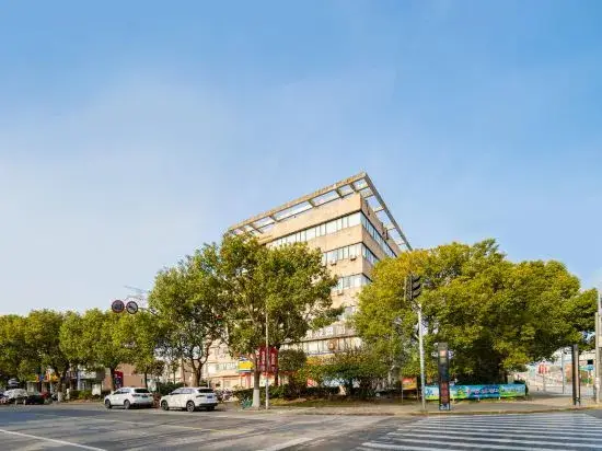 Шанхай: Qingji Hotel MINI (Shanghai Overseas Gaoqiao Guangming Road Branch)