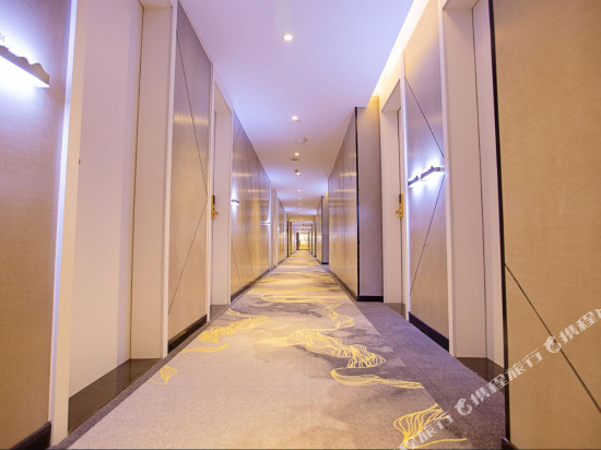 Чжэнчжоу: Heji Hotel (Zhengzhou Longzihu University Area)