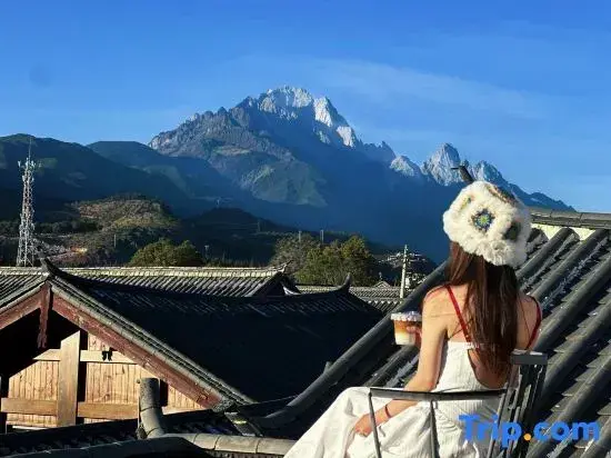 Лицзян: Shuhe Ancient Town | Shuiyun Fangzhou Chinese style Courtyard Resort Villa