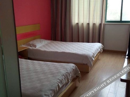 Уси: Xinle Hotel