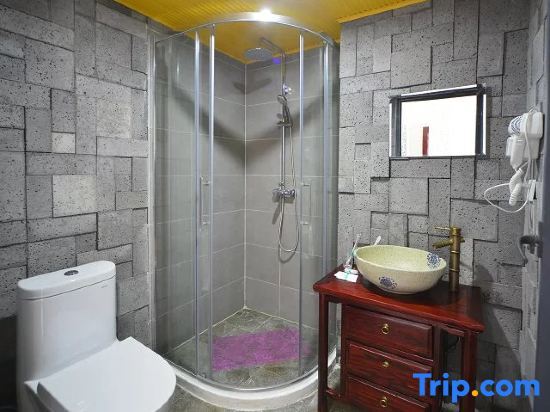 Lushan New Huaxia Hotel VIP Building — фото 1
