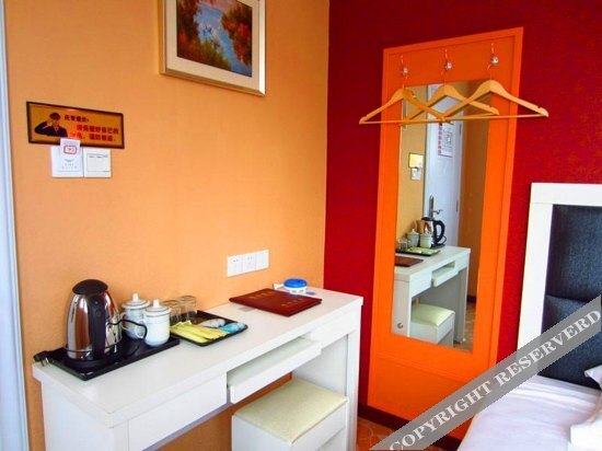 Ухань: Yiyuan 158 Hotel Guanggu Road