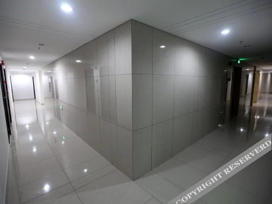Наньчан: Yuanlan Yuntian Theme Hotel