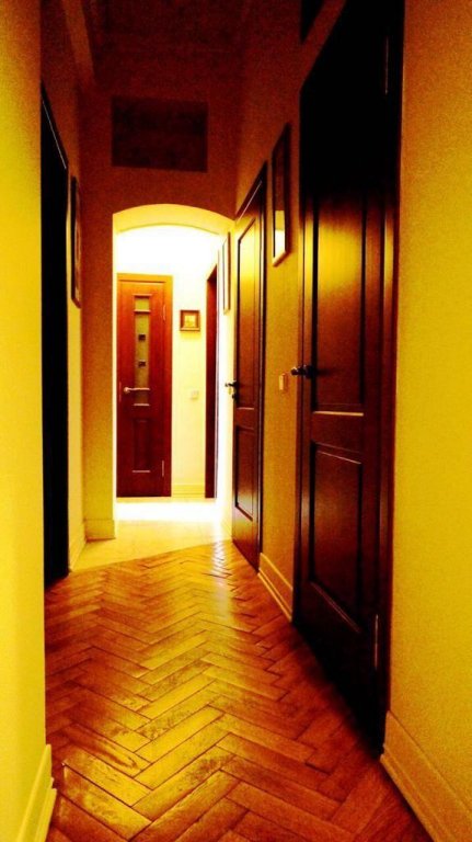 Москва: Studios Crocus (Студио Крокус) на проспекте Кутузовский