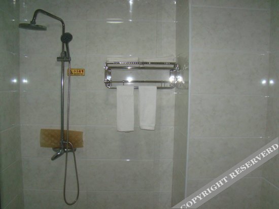 Юэян: Yunlong Hotel