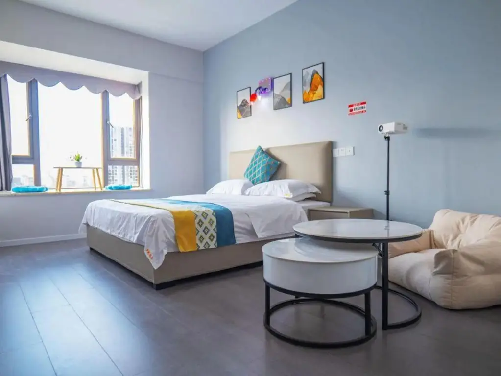 Чунцин: Luoman Hotel (Baicheng University Town University of Science and Technology)