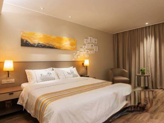 Ханчжоу: Home Inn Plus (Hangzhou Qianjiang Century City Hanghai Road)