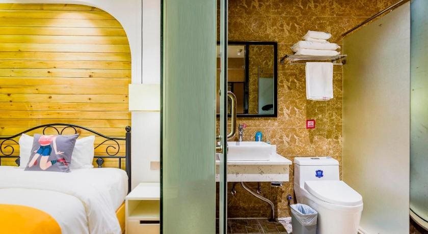 Нанкин: Pai Hotel Nanjing Maigaoqiao Metro Station