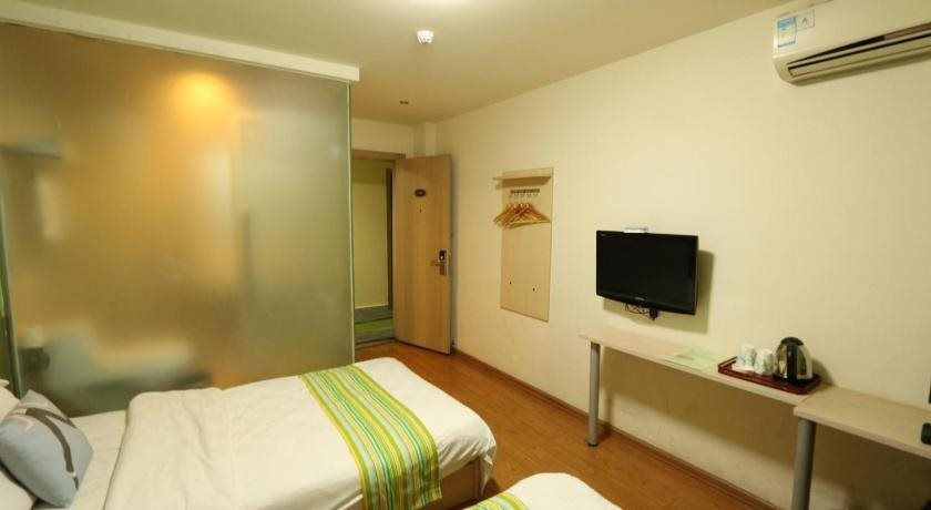 Нанкин: Pai Hotel Nanjing Maigaoqiao Metro Station
