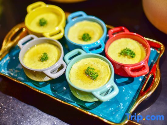 Тяньцзинь: Crystal Orange Hotel Tianjin Jinwan Square