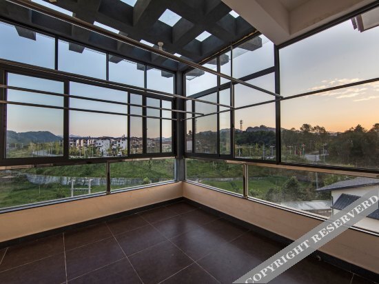 Наньпин: Wuyishan Winding Water Mountain House Inn