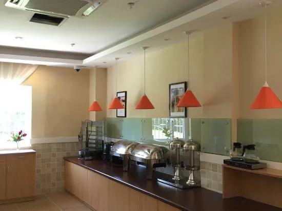 Шанхай: Home Inn Shanghai Minhang Zhongchun Road