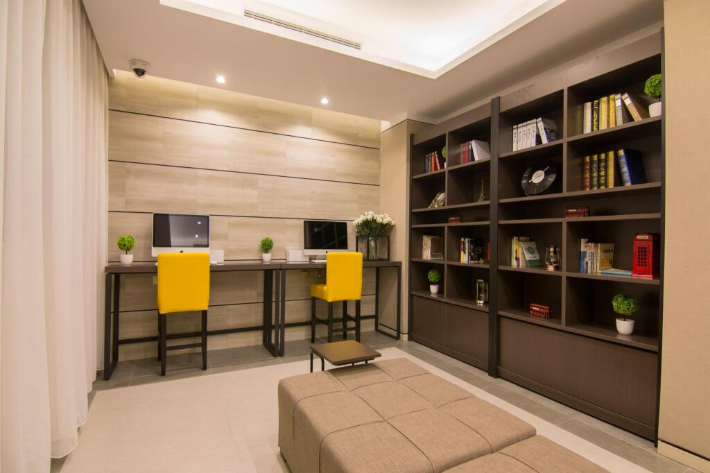 Шанхай: Homeinnplus-Shanghai Pudong Airport Chuansha Wangqiao