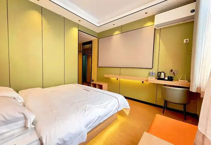 Чжэнчжоу: Dingxin Hotel