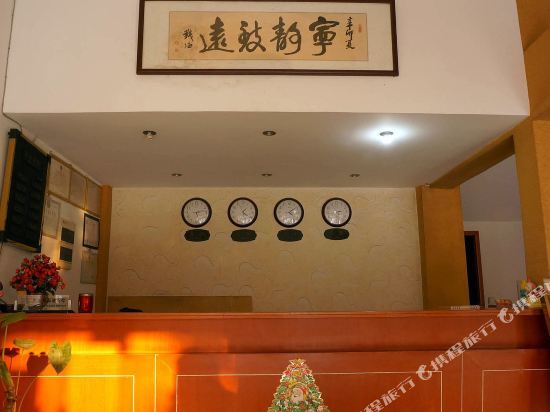 Нинбо: OYO Ningbo Lingxiu Hotel
