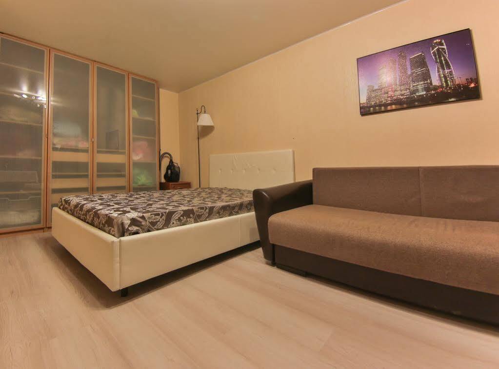 Москва: Revolution Apartment