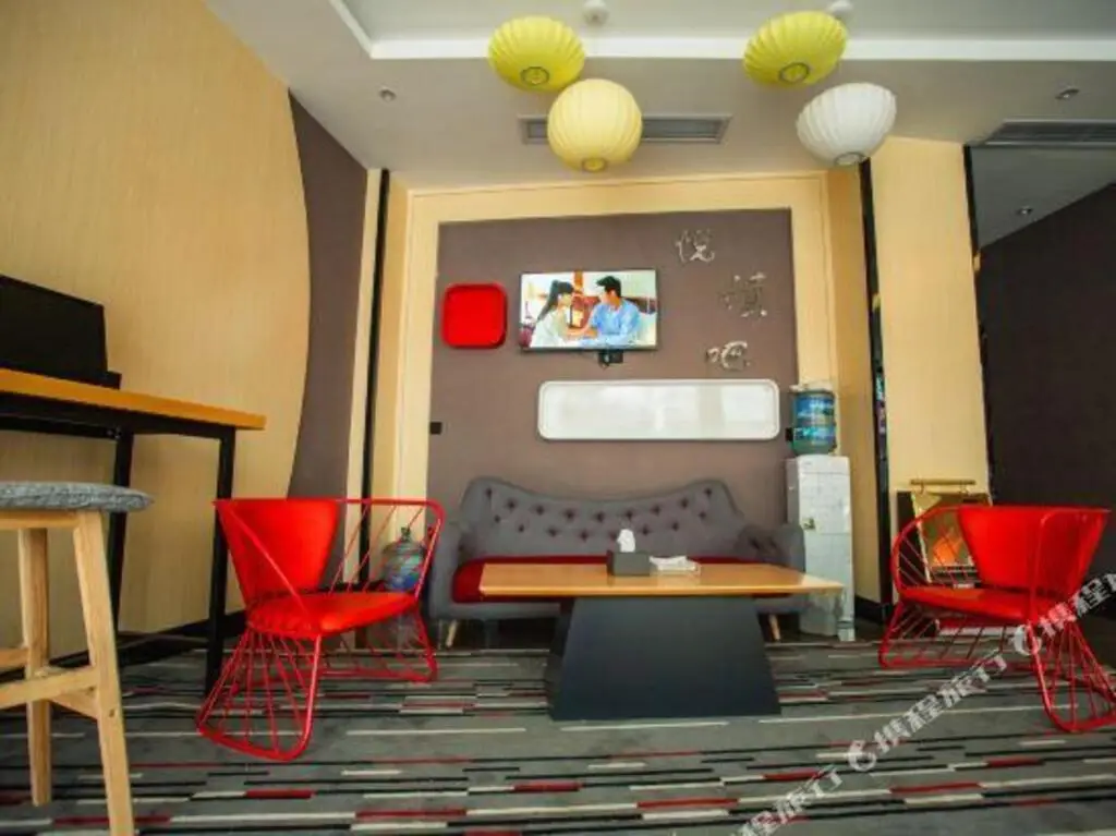 Shankee Hotel (Zhenyuan Railway Station) — фото 1