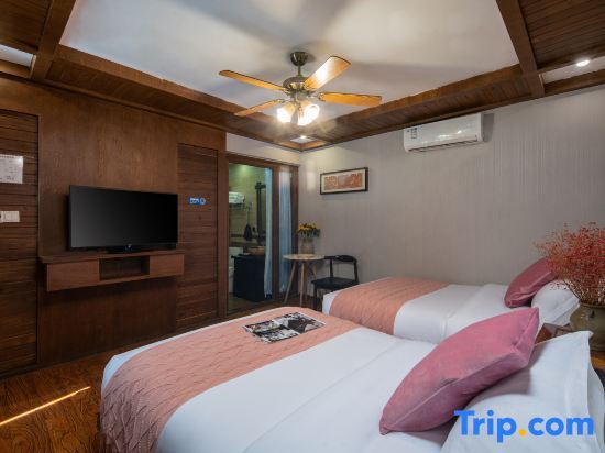 Лицзян: Linglong Xiaozhu | Travel Garden View Homestay