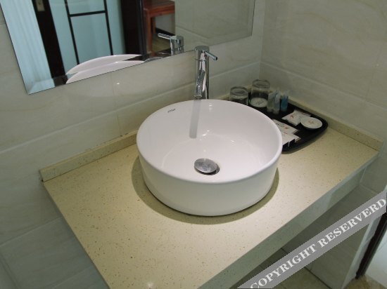 Цзинмэнь: Yuehua Hotel (Jingmen Shenzhen Avenue)