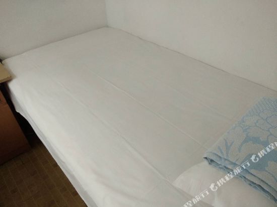 Циндао: Hongcheng Hostel