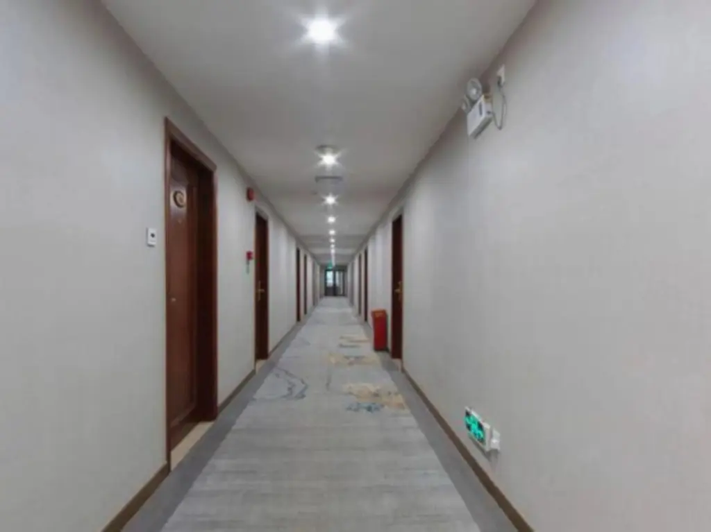 Гуанчжоу: Huayuan Hotel