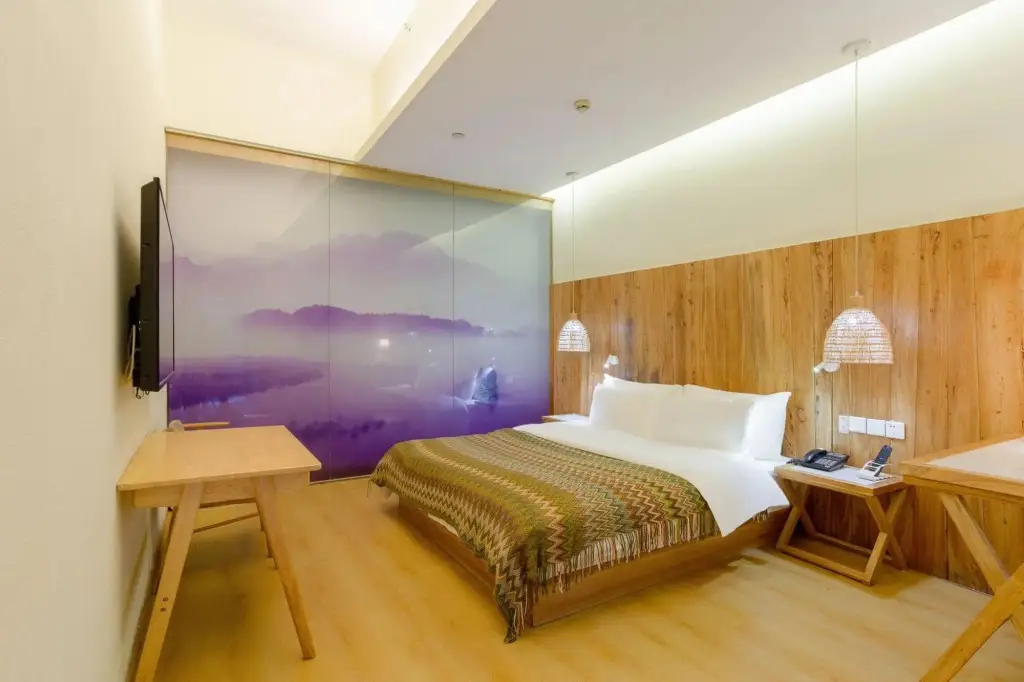 Чжэнчжоу: Jue Hotel (Greenbelt Window of Zhengzhou High-speed Railway East Station)
