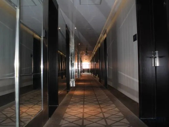 Шанхай: chengjing Life Hotel (Shanghai Pujiang Shendu Road Metro Station)
