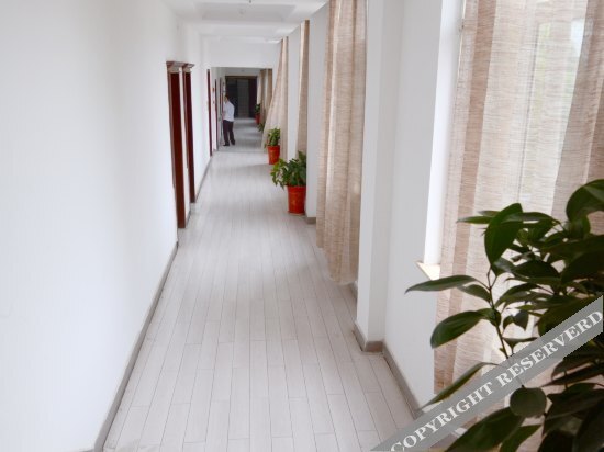 Ичунь: Wenxin 99 Business Hotel (Yichun Shanggao)