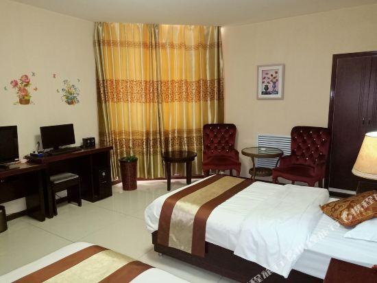 Цзяюйгуань: Yijia Business Hotel