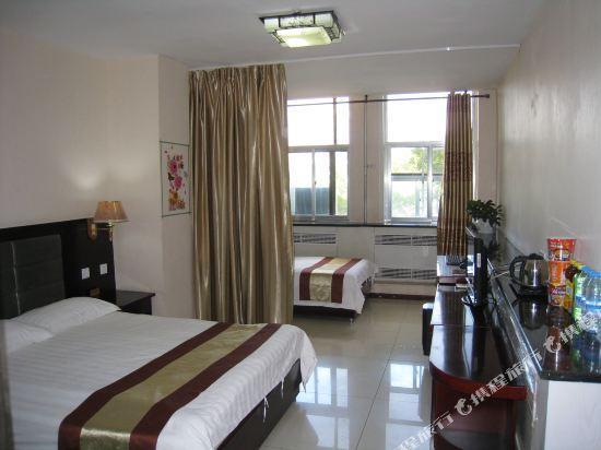Цзяюйгуань: Yijia Business Hotel