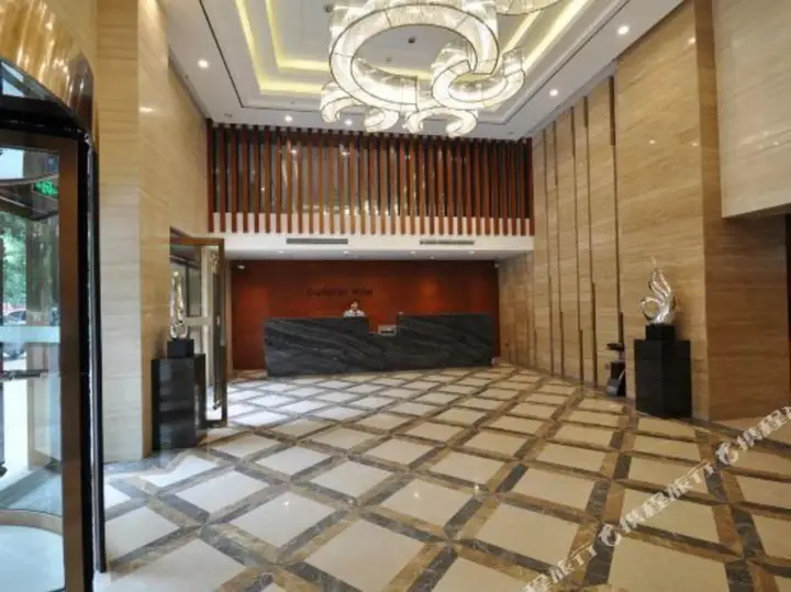 Чунцин: Chongqing Binton Hotel (Qijiang Bus Station)