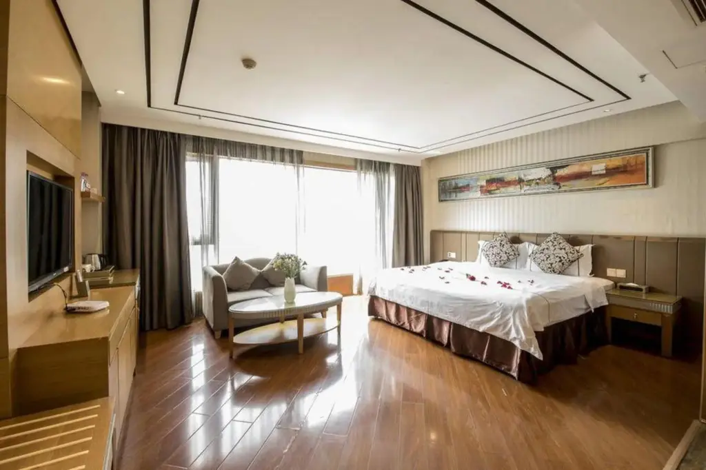 Чунцин: Chongqing Binton Hotel (Qijiang Bus Station)