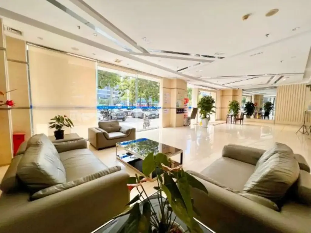 Jiangmen Park Lane Yiju Hotel (Wuyi University Wanyuan) — фото 1