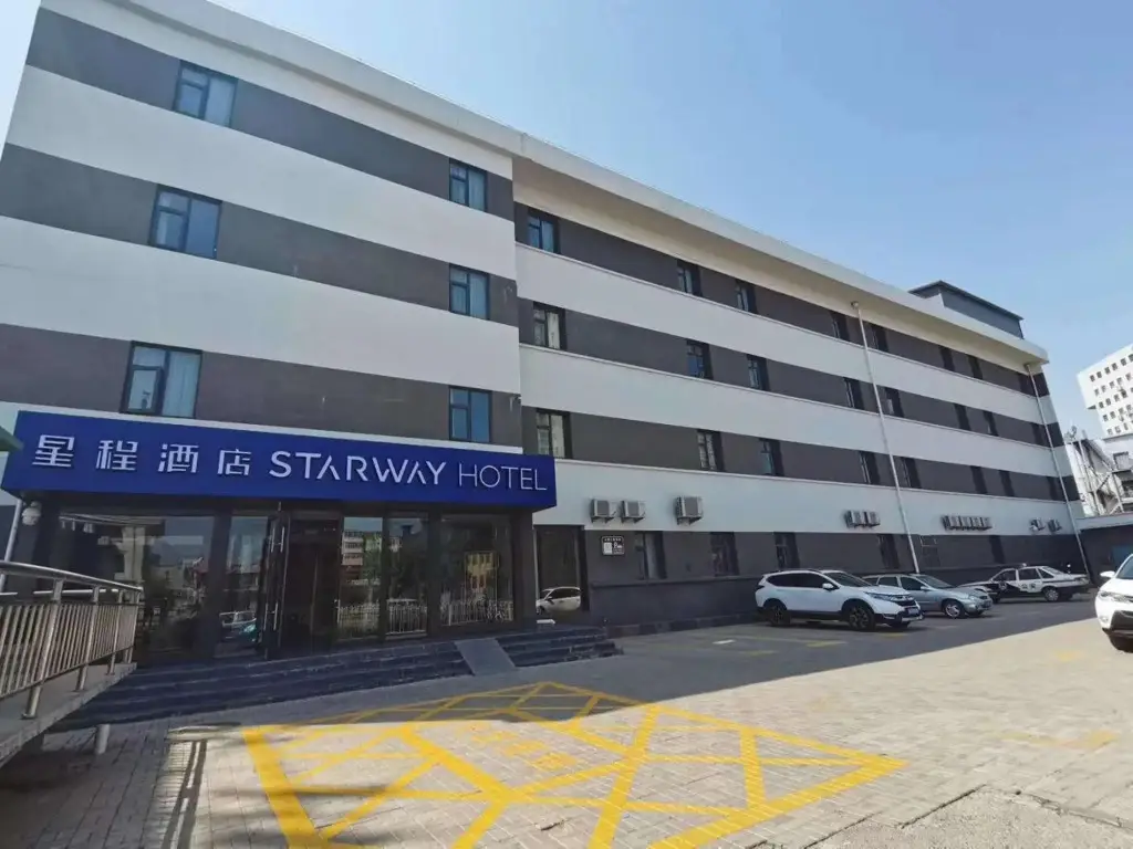 Starway Hotel — фото 1