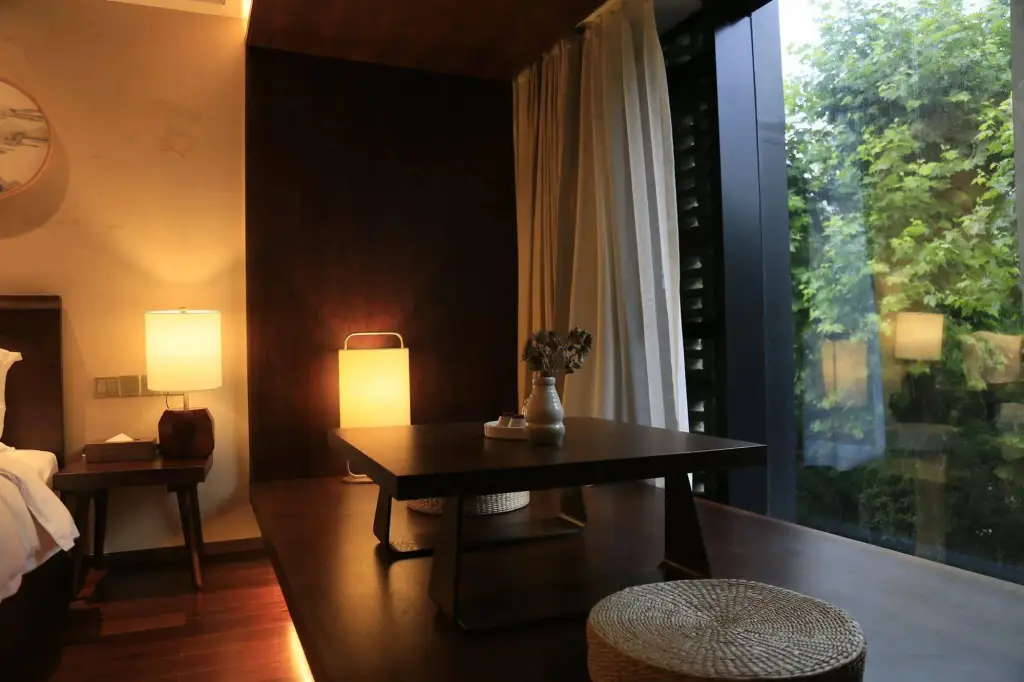 Ханчжоу: Seclusive Life in Jiangnan •Canal Yard