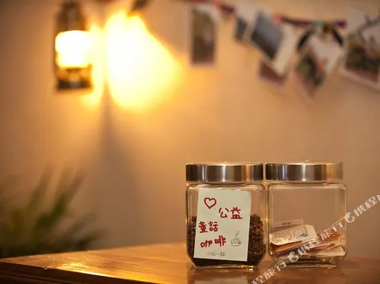 Лицзян: Encounter Lane · Suqiu | Deluxe Intelligent Design · Holiday Inn (the Old Town of Lijiang Store)