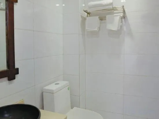 Чжанцзяцзе: Huatianju Inn