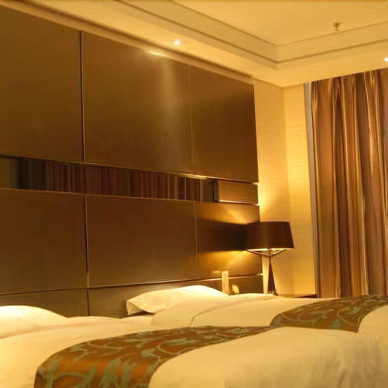 Баяньхаотэванфу: Tiantai Lvyou Shangwu Hotel