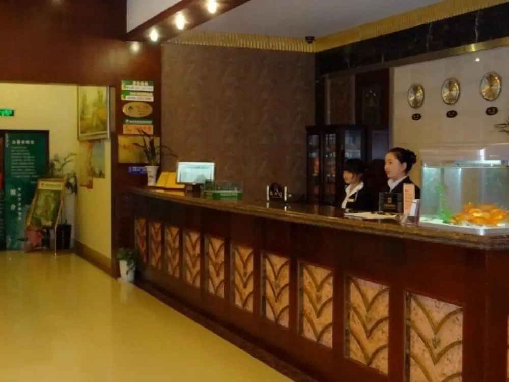 Наньтун: GreenTree Inn Nantong Jiaoyu Road Hotel