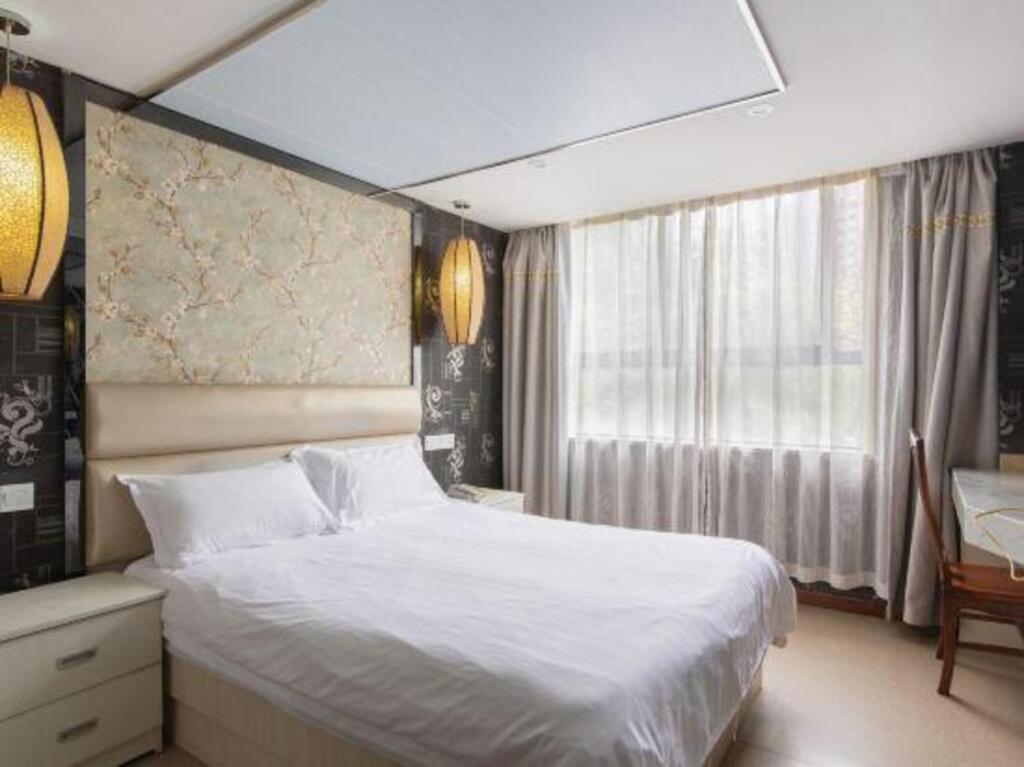 Нанкин: Jiayuelou Business Hotel