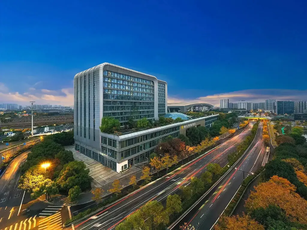Ханчжоу: Metropolo Hangzhou Railway Station East
