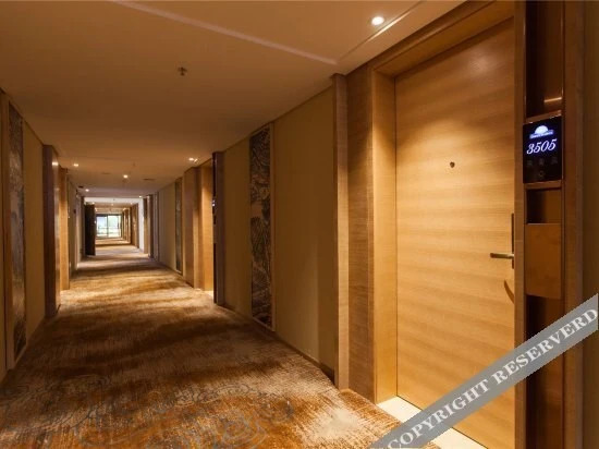 Days Suites Guilin Roshan Lake Hotel — фото 1