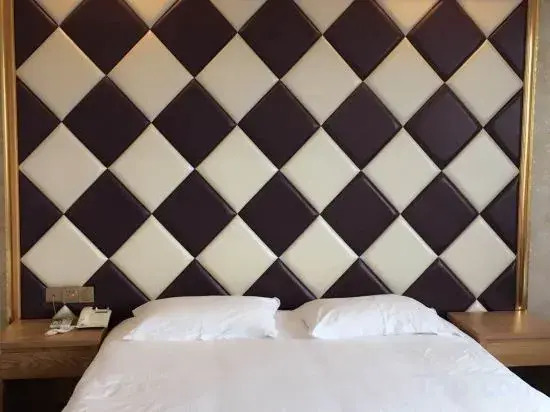 Нинбо: Ruiya Hotel (Ningbo Baizhang East Road)